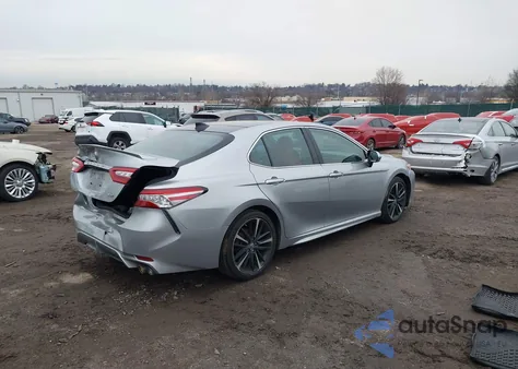 2019 Toyota Camry Xse z USA, uszkodzony, nr VIN 4T1B61HK6KU724835